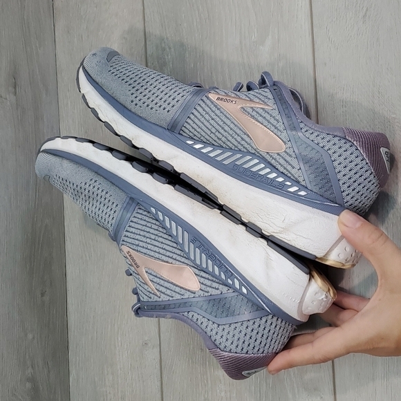 Brooks Womens Adrenaline GTS 20 Running Sneakers shoes 10.5 Medium B - Picture 7 of 13